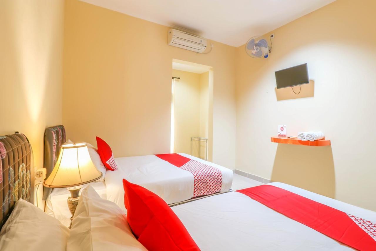 Super Oyo 2280 Wisma Guntur II Denpasar Exteriör bild